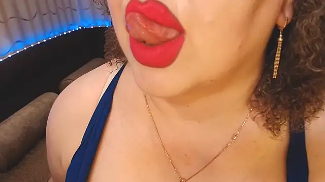 BustyKatty