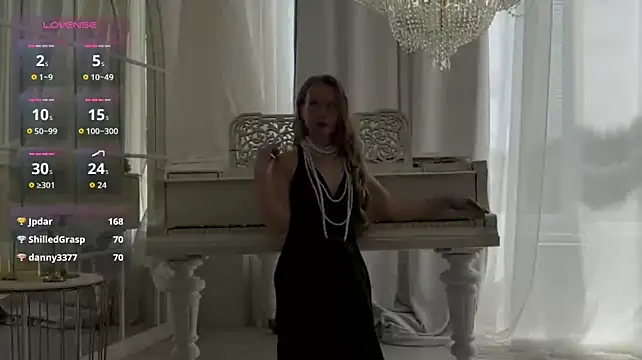 NicoleMiless