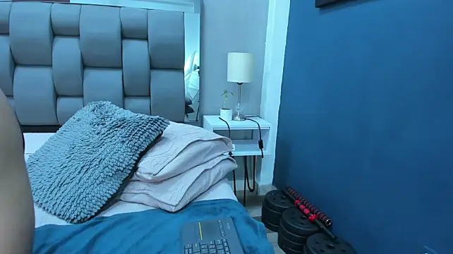 charlie___musk (M twink) - Let´s cum together!
