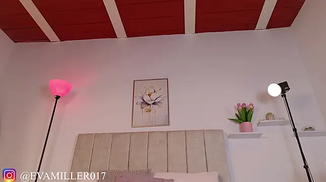 eva_miller7 live cam