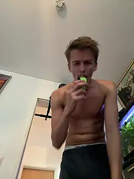 Toyjungee live cam