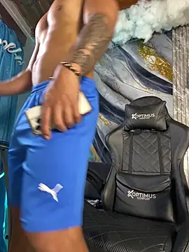 ThiagoBlaze live cam