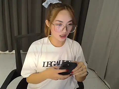 sexybabedine live cam