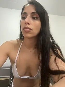 sweetwanda live cam on StripChat