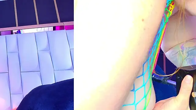 NathaxaLeans live cam on StripChat