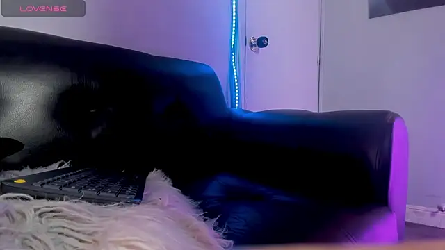 Alejandro_vega_ live cam on StripChat