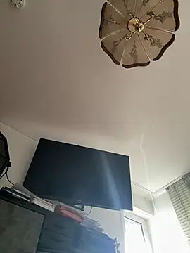 Toyjungee's live cam