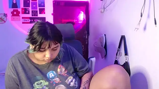 kimy_19 live cam on StripChat