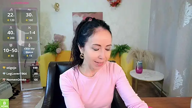 beautiful_moon3 live cam on StripChat