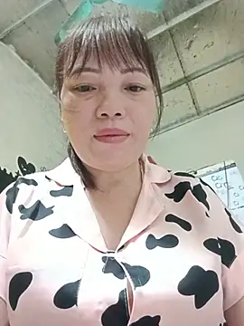 Sana-vn live cam on StripChat