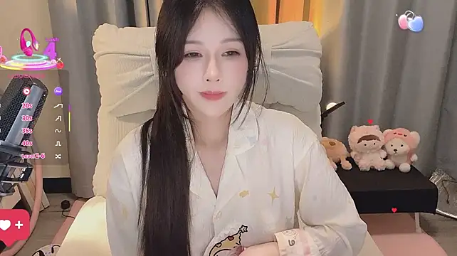 7-love (F young) - 喜欢我扣一 不喜欢请扣眼珠子🫰