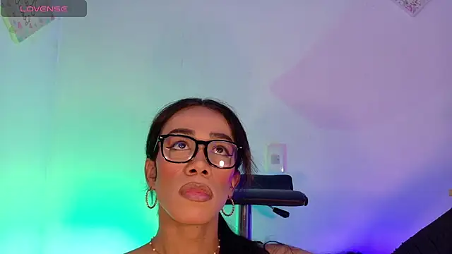 Dark_engel live cam on StripChat
