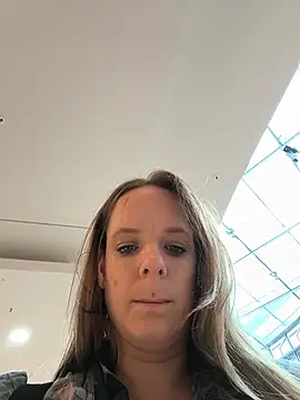 sexymilf_1987 (F milf) - Show Pussy + LT 3 Videos