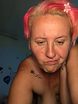 SofiaAmour live cam on StripChat