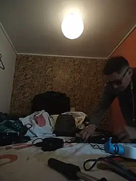 cumshotgod1 live cam on StripChat