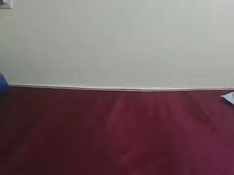 Oyeiyyy live cam on StripChat