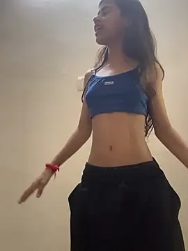 Alisha_Queen55