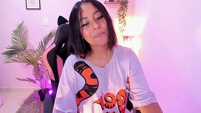 Ciara8 live cam