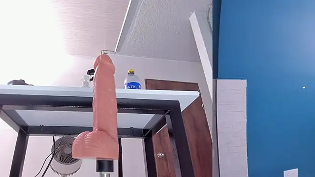 letty_straus live cam