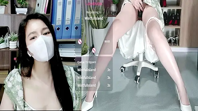 Zinna999 live cam on StripChat