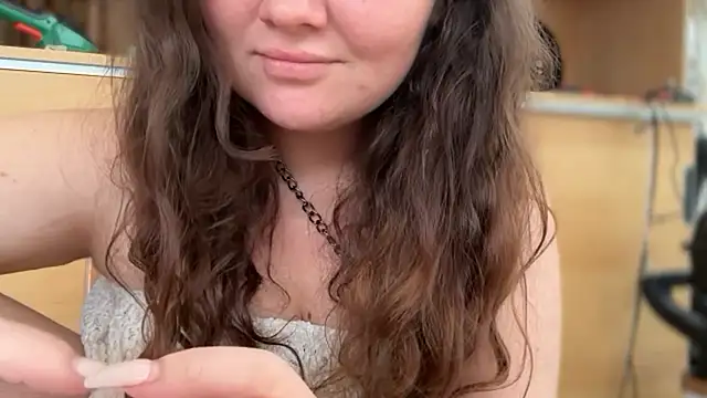 MoneyBunny420 live cam