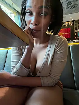 striptease nude  Nessa