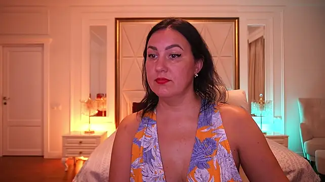 VelvetLuck live sex cam