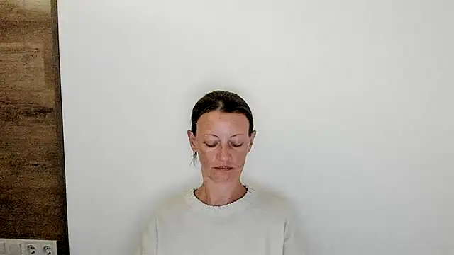 VelvetZara live cam