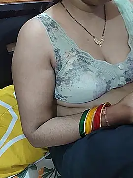 o_my_goodness (F milf) - Boobs show🍒