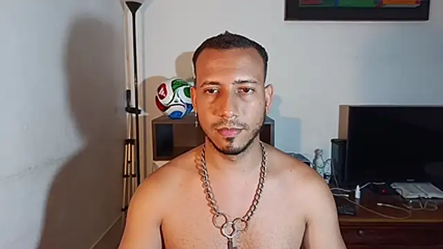 MatBrussel live cam on StripChat