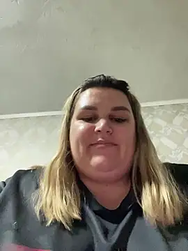 Vita6777 live cam on StripChat
