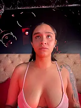Isabella-Teen live cam