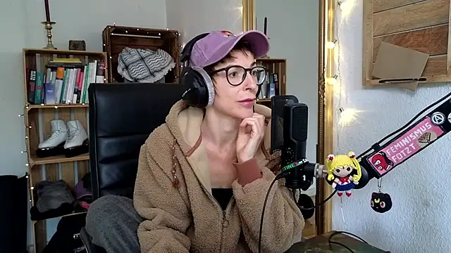 Antifistin live cam