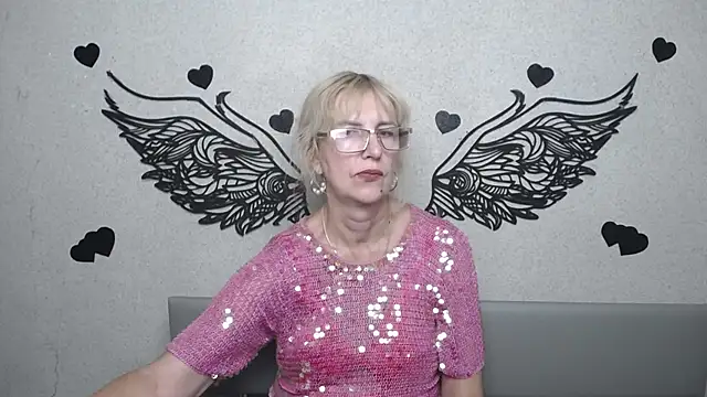 PattySanny live cam on Stripchat