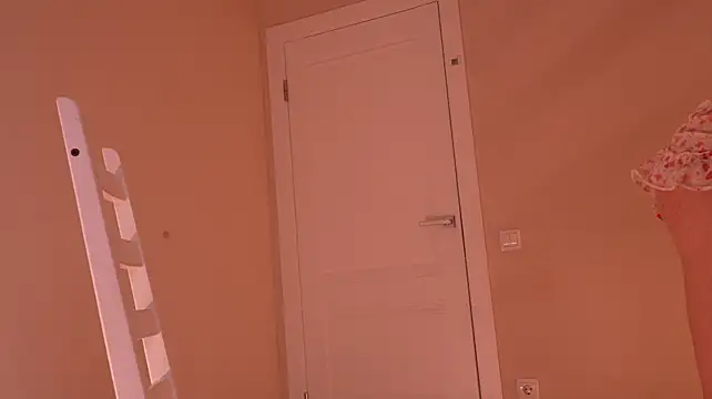 miablueye (F young) - Cum show