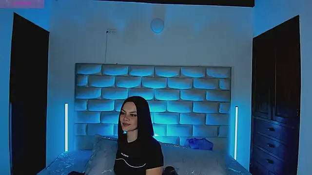 HollyGrey_ live cam on StripChat
