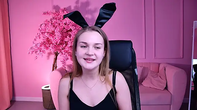 LissaTelor live cam on StripChat
