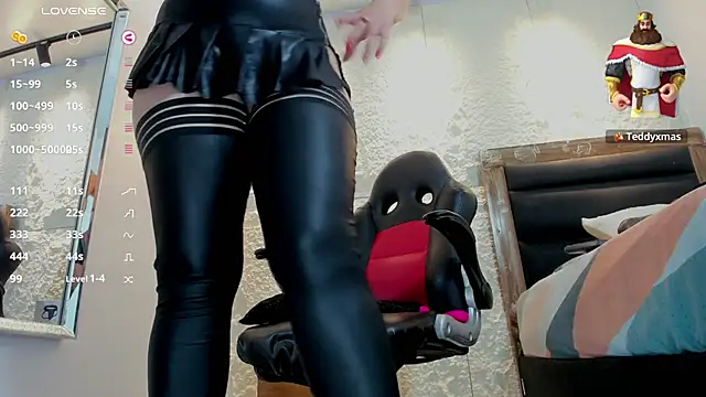 megancero live cam on StripChat
