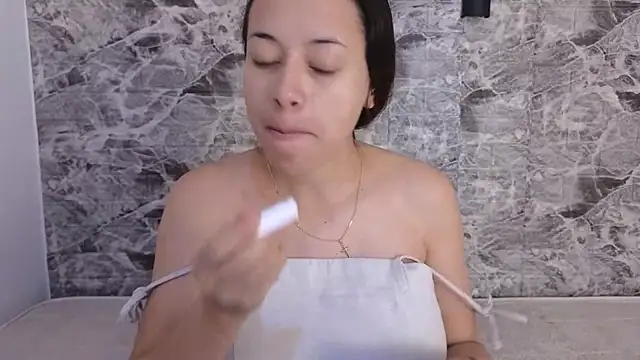 Danny_Ninaa live cam on StripChat