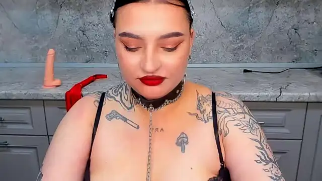 NikkiSummer live cam on StripChat