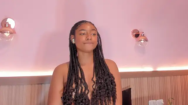 laraebony_ (F teen) - Happy birthday, Lara take to gift