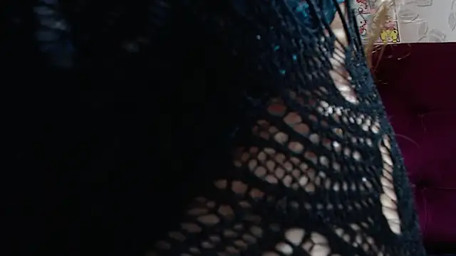 selenabustamante (F young) - selena give me a handjob  😋🔥