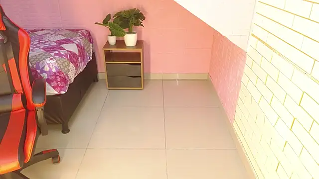 melodyluxpri303 live cam on StripChat