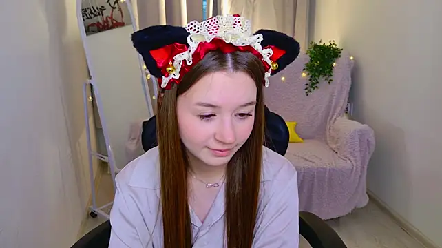 RileyBloomss live cam on StripChat