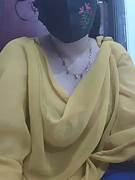 Saanvi-Sen live cam on StripChat