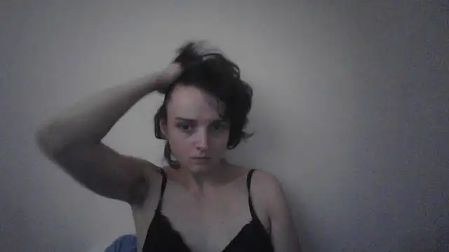 Amy01112 live cam on StripChat