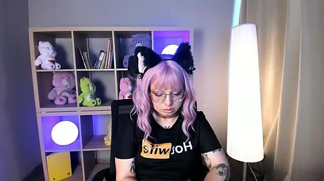 Neko_Mochi live cam on StripChat