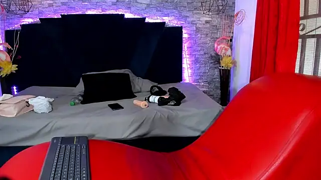 Asha_Brown live cam on StripChat