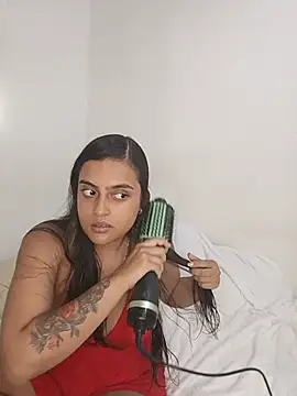 roxysoul live cam on StripChat