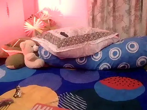 19_Nisha live cam on StripChat